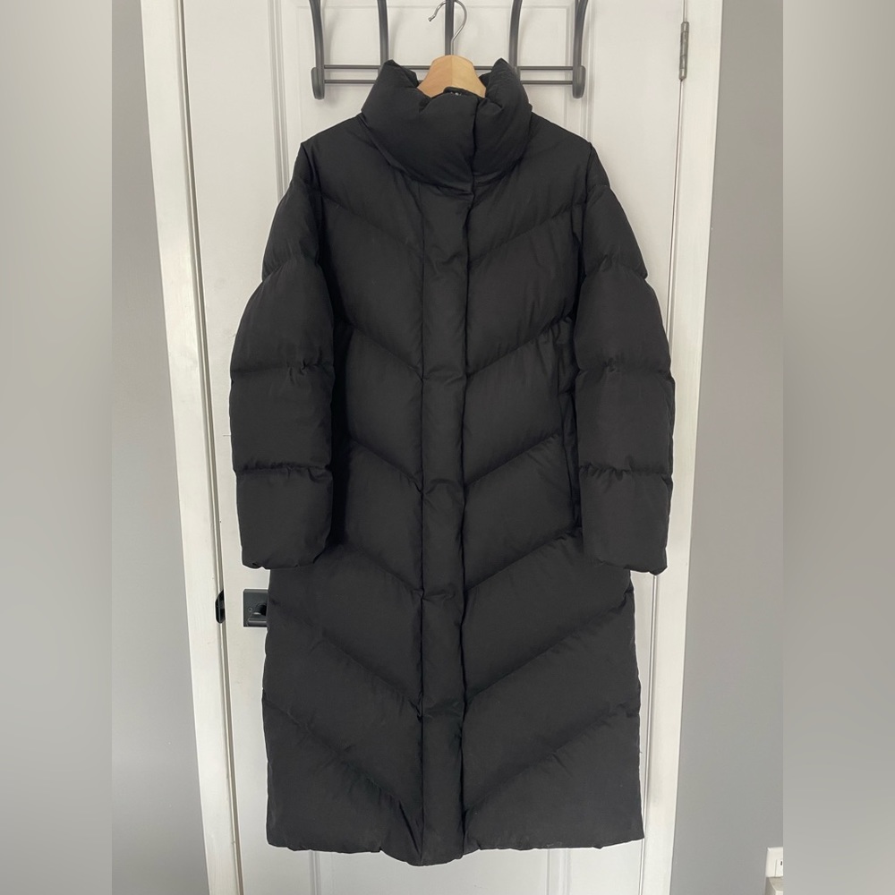 Aritzia Cloud Puff Coat